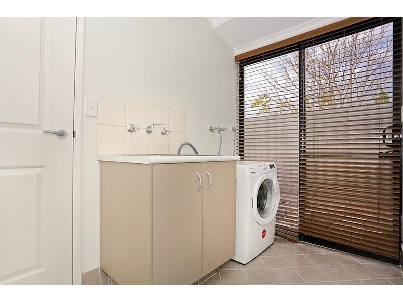 11B Eden Street, Dudley Park WA 6210