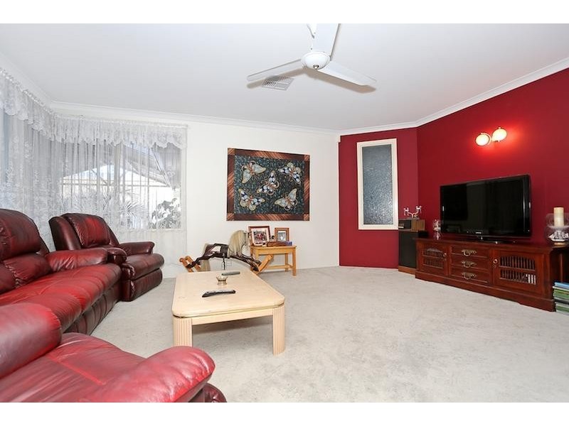22 Koolyanga Place, Greenfields WA 6210