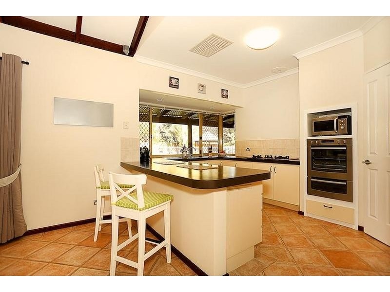 445 Mulga Drive East, Parklands WA 6180