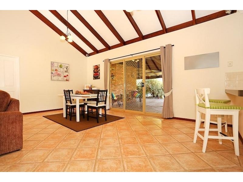 445 Mulga Drive East, Parklands WA 6180