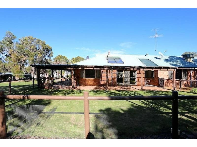 445 Mulga Drive East, Parklands WA 6180