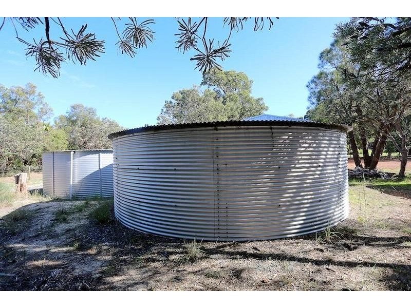 445 Mulga Drive East, Parklands WA 6180