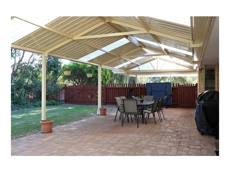 2 Korbel Close, Greenfields WA 6210