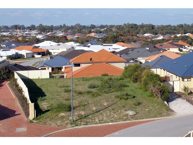 11 Currancy Lass Rise, Madora Bay WA 6210