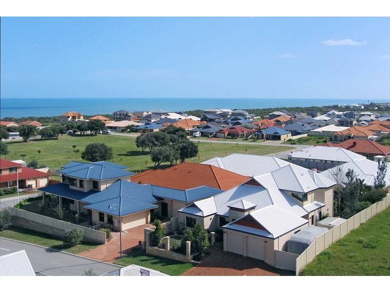 11 Currancy Lass Rise, Madora Bay WA 6210
