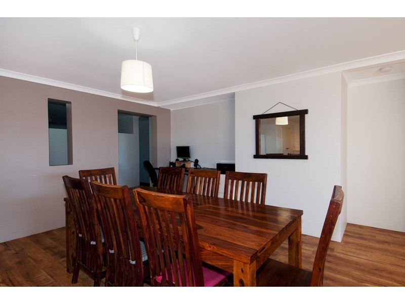 27 Bamburgh Turn, Meadow Springs WA 6210