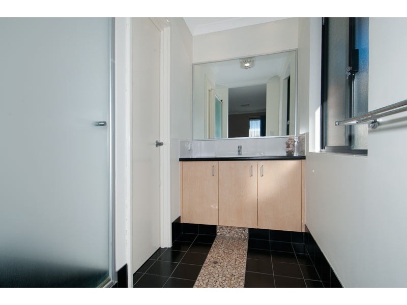 27 Bamburgh Turn, Meadow Springs WA 6210