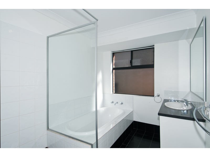 27 Bamburgh Turn, Meadow Springs WA 6210