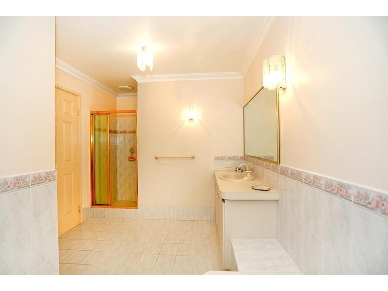 52 Ronsard Drive, San Remo WA 6210