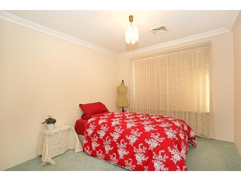 52 Ronsard Drive, San Remo WA 6210