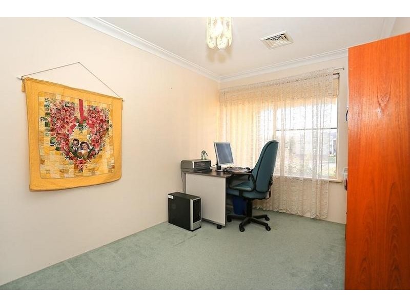 52 Ronsard Drive, San Remo WA 6210