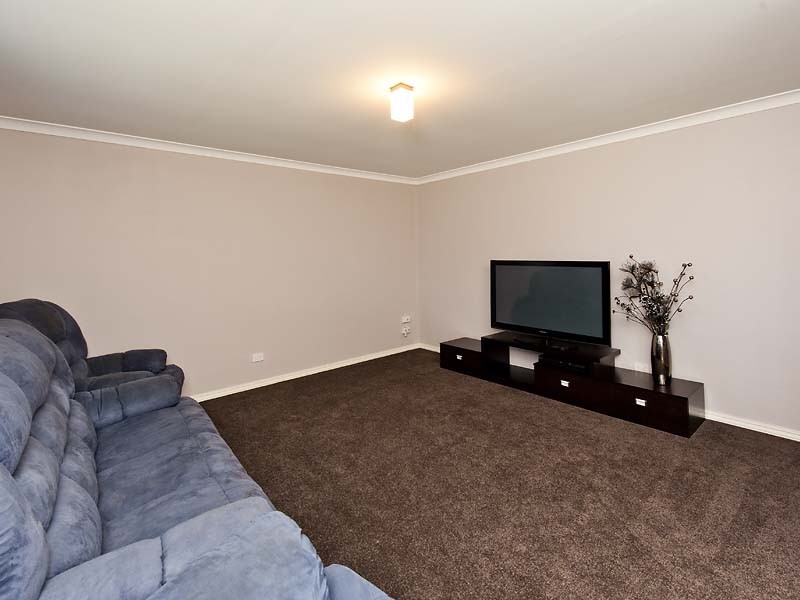 2 Sunset Circle, Pinjarra WA 6208