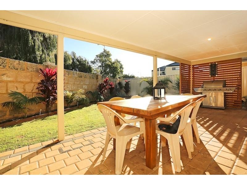 3 Ione Place, Falcon WA 6210