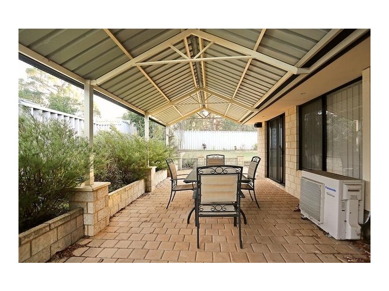 10 Lucidus Retreat, Greenfields WA 6210