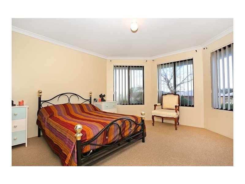 10 Lucidus Retreat, Greenfields WA 6210