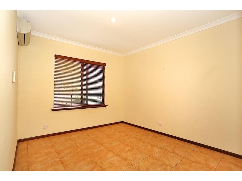 8 Placid Waters Parade, Coodanup WA 6210