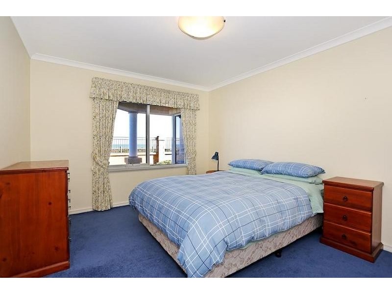 44 Ronsard Drive, San Remo WA 6210