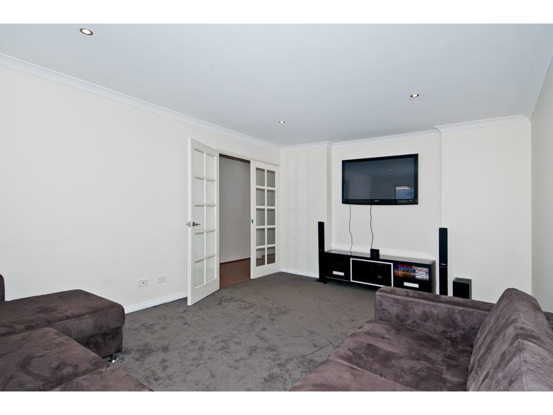9 Gum Nut Ave, Dawesville WA 6211