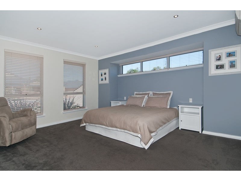 9 Gum Nut Ave, Dawesville WA 6211