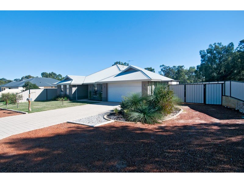 9 Gum Nut Ave, Dawesville WA 6211