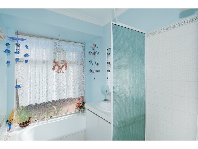 35 Newport Drive, Dudley Park WA 6210