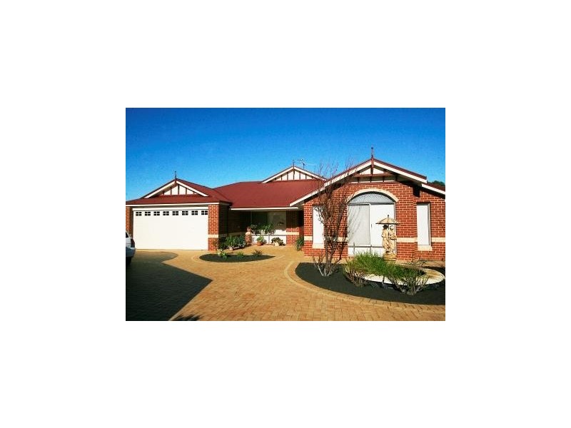 43 Bookleaf Loop, Halls Head WA 6210