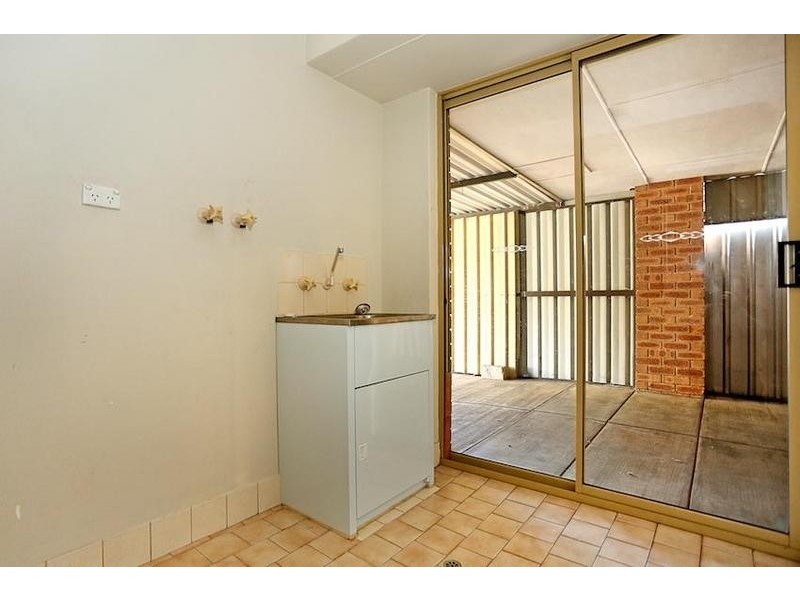 8 Matlock Place, Dudley Park WA 6210