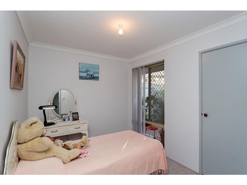 37B Elderberry Circle, Halls Head WA 6210