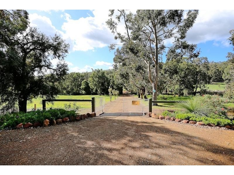 249 Boyd Road, Keysbrook WA 6126