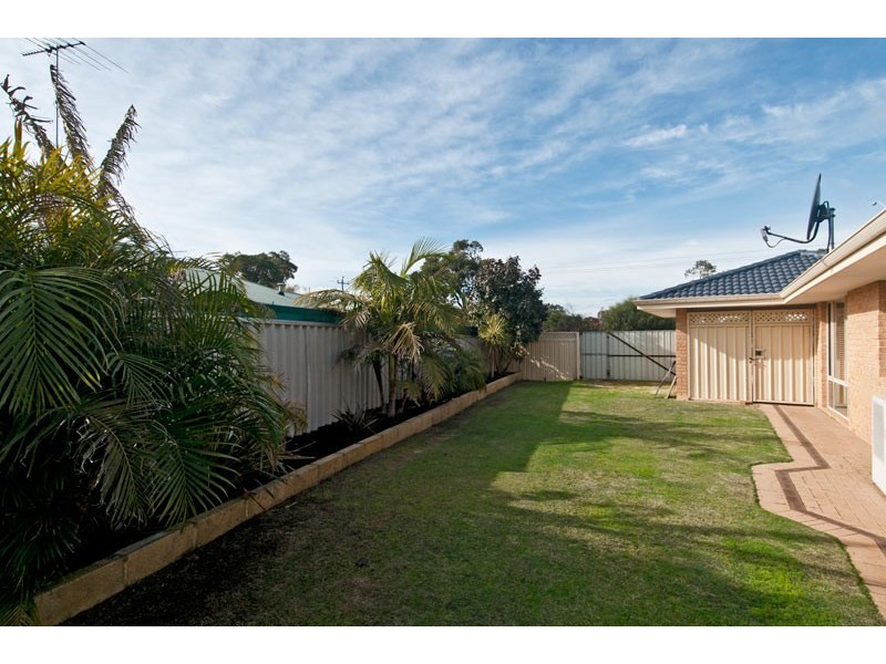 47 Templetonia Promenade, Halls Head WA 6210