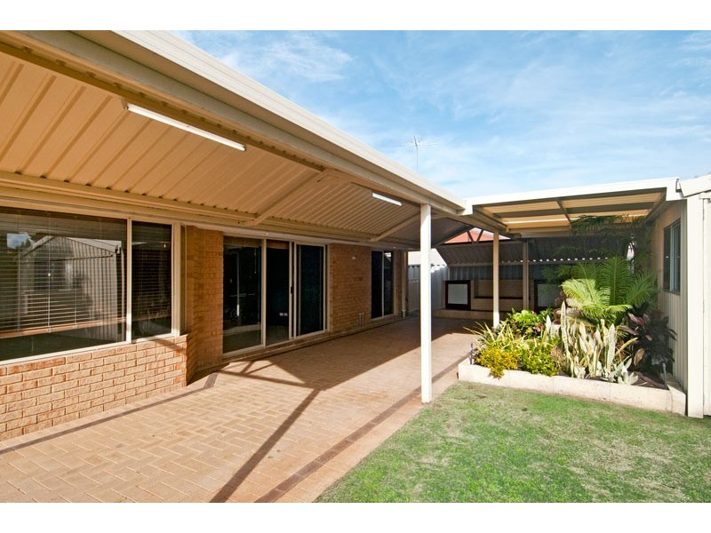47 Templetonia Promenade, Halls Head WA 6210