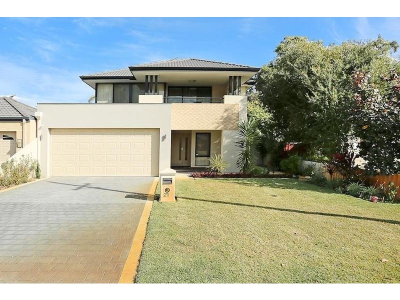 21 Beacham Street, Coodanup WA 6210