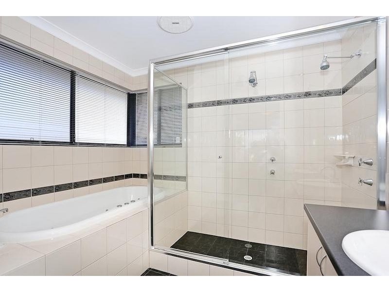 21 Beacham Street, Coodanup WA 6210