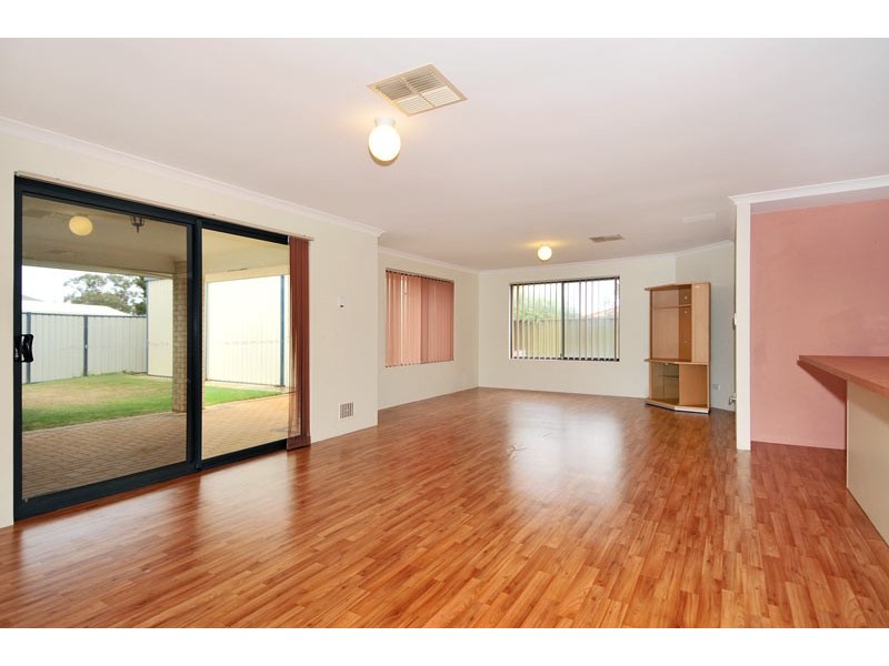 3 Camden Way, Meadow Springs WA 6210