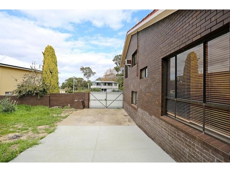 11 Iluka Road, Dawesville WA 6211