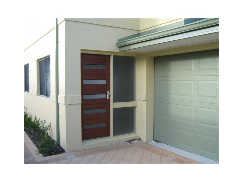 A/177 Oakmont Avenue, Meadow Springs WA 6210