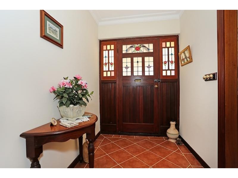 5 Navarre Row, Greenfields WA 6210