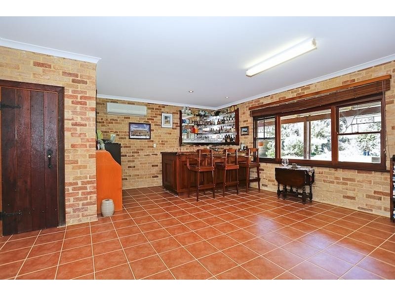 5 Navarre Row, Greenfields WA 6210