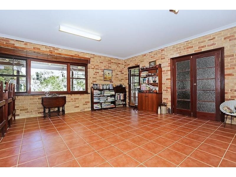 5 Navarre Row, Greenfields WA 6210