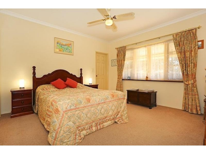 5 Navarre Row, Greenfields WA 6210