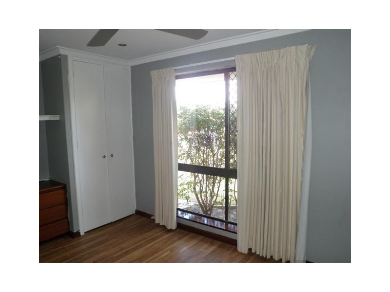 3 Arundel Drive, Halls Head WA 6210