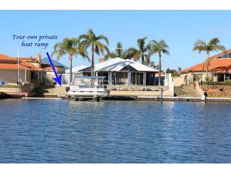 25 Warren Place, Dudley Park WA 6210