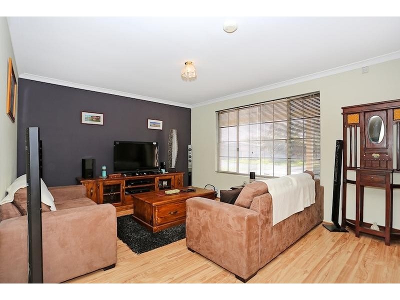 6 Pennington Gardens, Erskine WA 6210