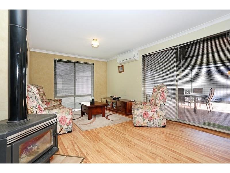 6 Pennington Gardens, Erskine WA 6210