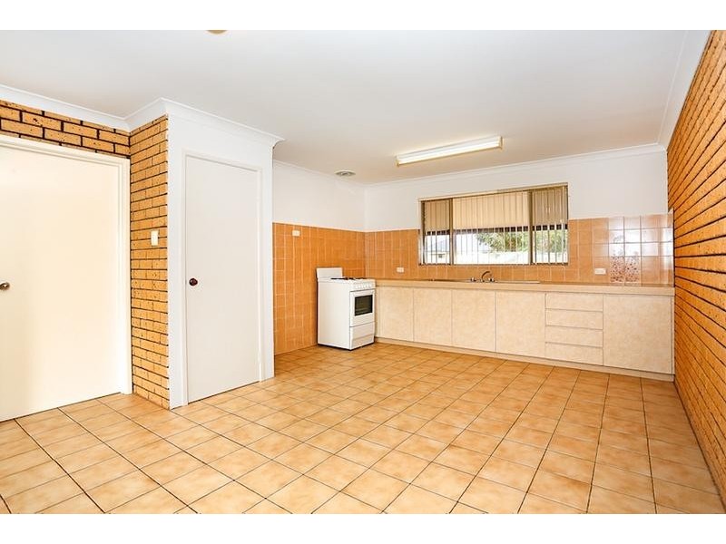 1 Diana Place, Madora Bay WA 6210