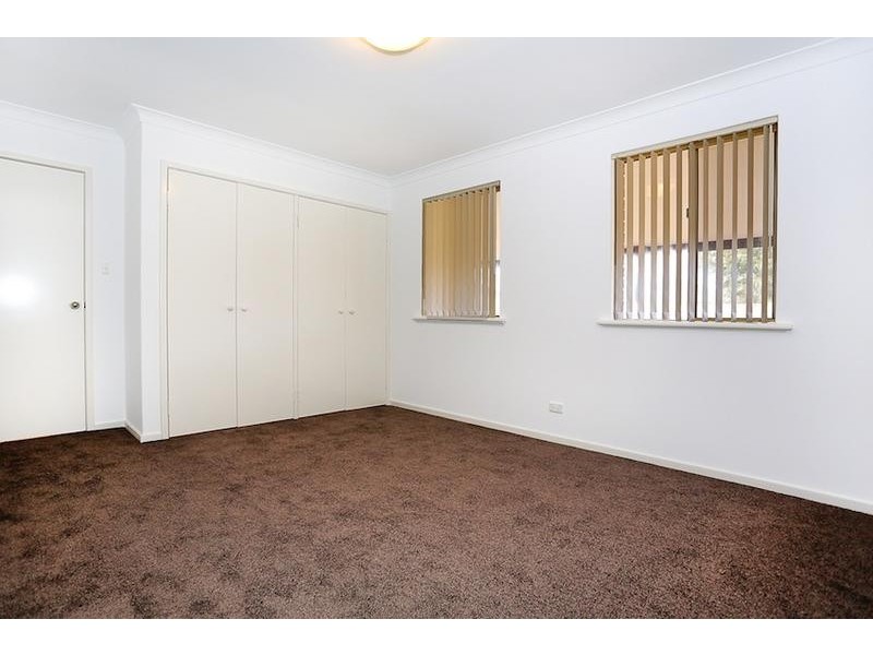 1 Diana Place, Madora Bay WA 6210