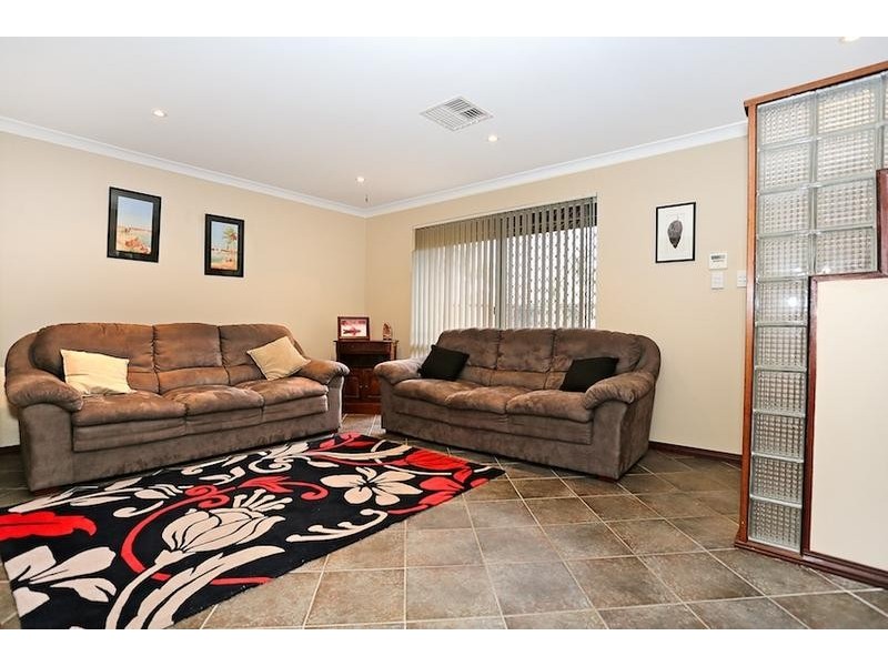 2 Olympus Rise, Greenfields WA 6210