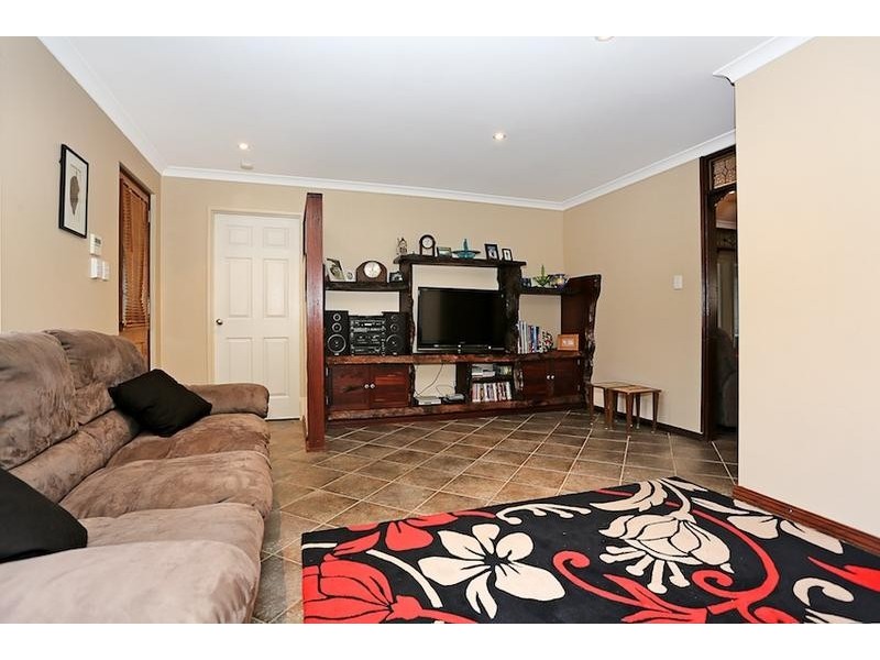 2 Olympus Rise, Greenfields WA 6210