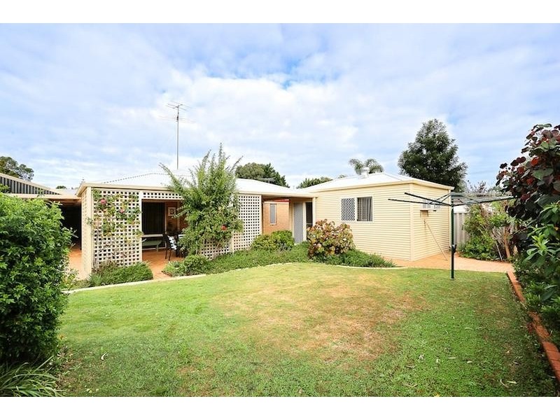 2 Olympus Rise, Greenfields WA 6210