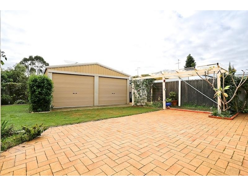 2 Olympus Rise, Greenfields WA 6210